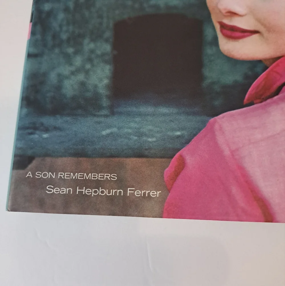 Audrey Hepburn A Elegant Spirit    Hardcover Book